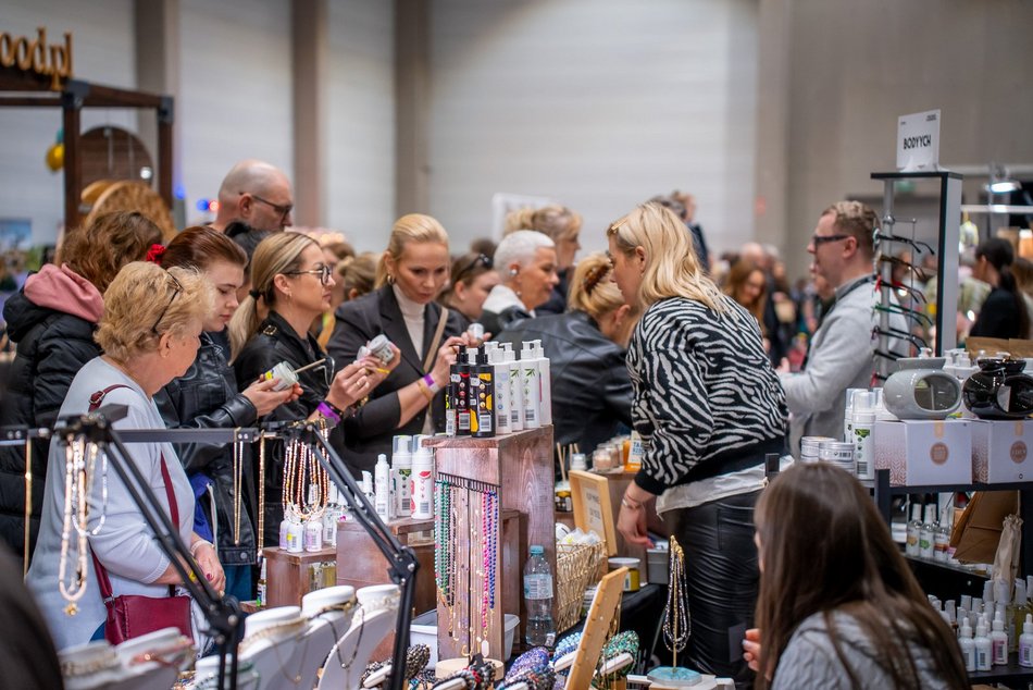 Łódź. Targi Rzeczy Wyjątkowych w hali Expo Łódź. Biżuteria, plakaty, dekoracje i więcej