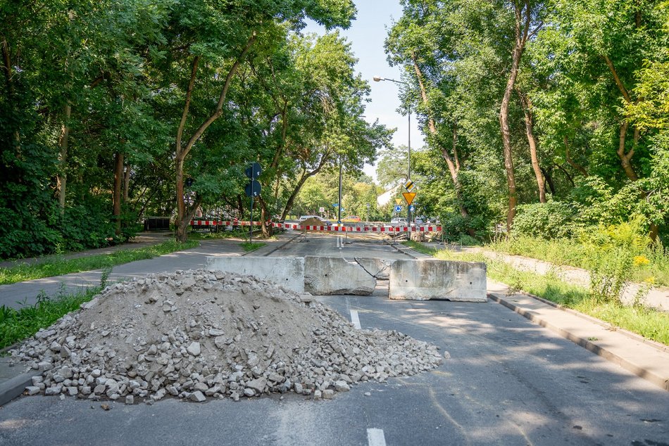 Zawalony most na rzece Bałutce