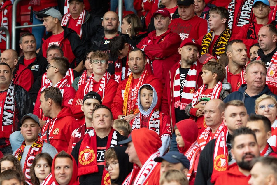 Łódź. Kibice na meczu Widzewa Łódź z Arką Gdynia. Byłeś/aś? Znajdź się w galerii!