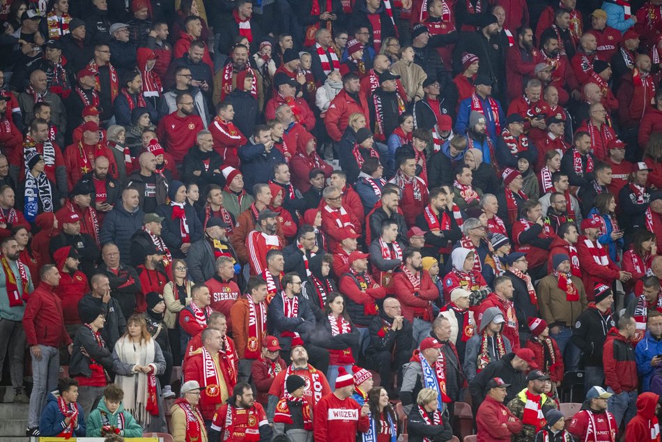 Kibice na meczu Widzewa Łódź z Koroną Kielce