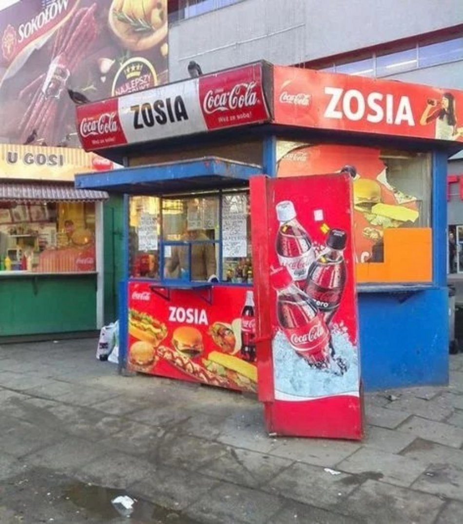 Łódź. Kultowe budki przy Centralu