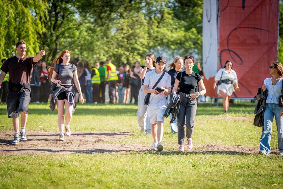 Łódź. Tłumy na Juwenaliach 2026 w Łodzi. Byłeś/aś pierwszego dnia? Znajdź się na zdjęciach!