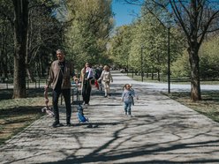 Łódź. Park Staromiejski w Łodzi idealny na majówkowy spacer. To zielona oaza w centrum miasta!