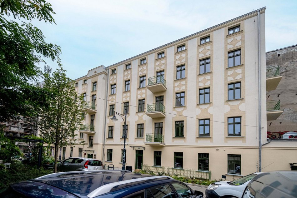 Łódź. Kamienica przy ul. Piotrkowskiej 115 w Łodzi