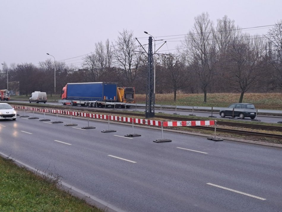 Łódź. Utrudnienia na Włókniarzy