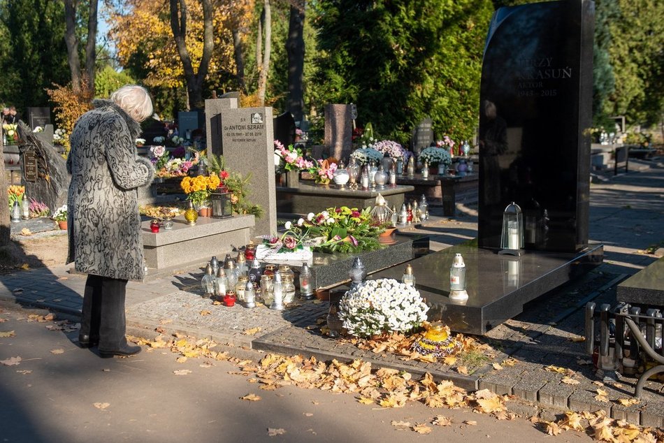 Wyszukiwarka grobów w Łodzi. Znajdź grób na cmentarzu... przez internet