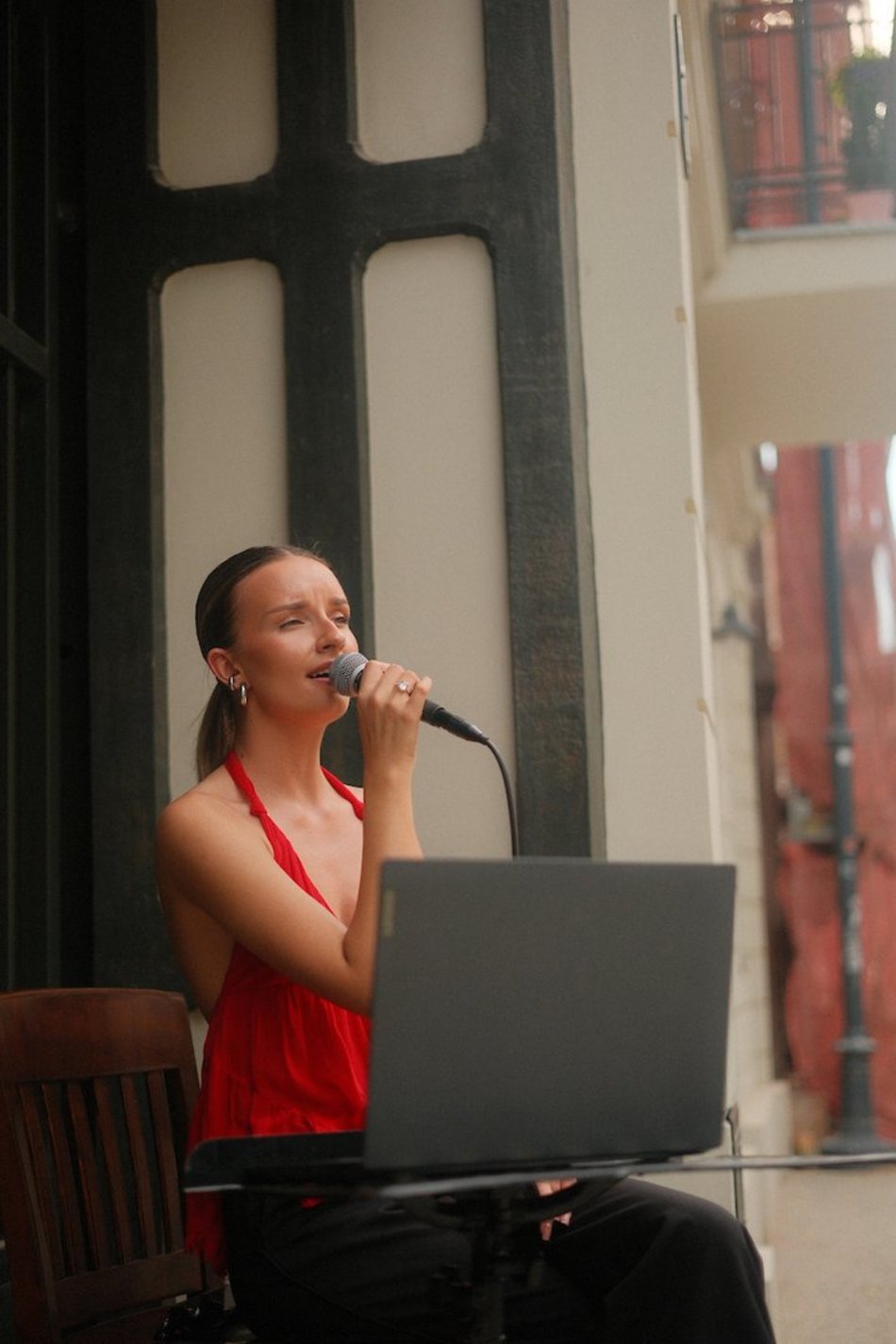 Włókiennicza Unplugged w Łodzi. Muzyczne wariacje Magdaleny Tasarz