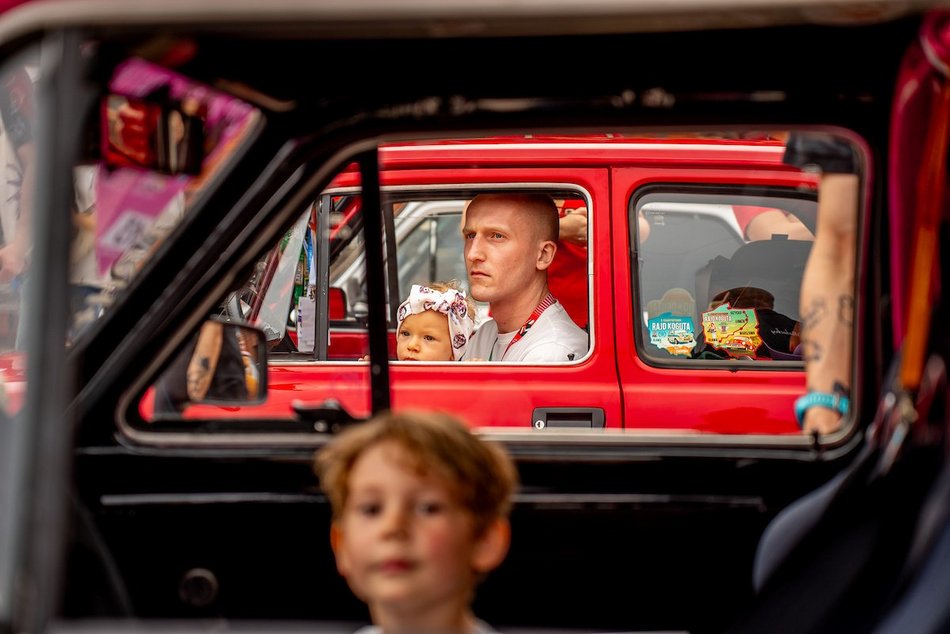 Łódź. Parada maluchów w Manufakturze! Kultowe fiaty 126p ciągle w modzie