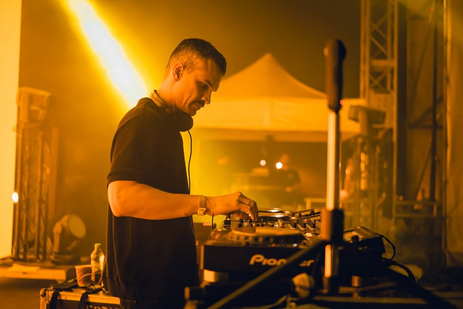 Didżejskie sety przeciwko deszczowi! Tak się gra między koncertami na Łódź Summer Festival 2025!