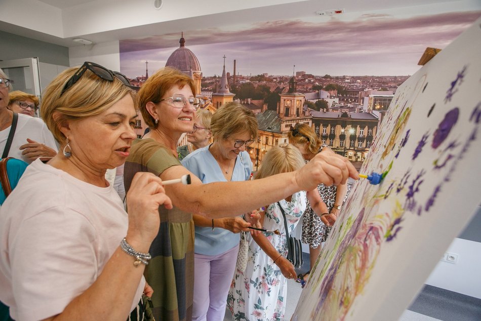 Centrum Zdrowego i Aktywnego Seniora przy ul. Nastrojowej 10 świętuję pierwsze urodziny