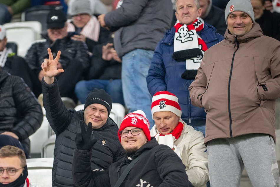 Kibice na meczu ŁKS Łódź z Puszczą Niepołomice. Byłeś/aś? Odszukaj się w galerii