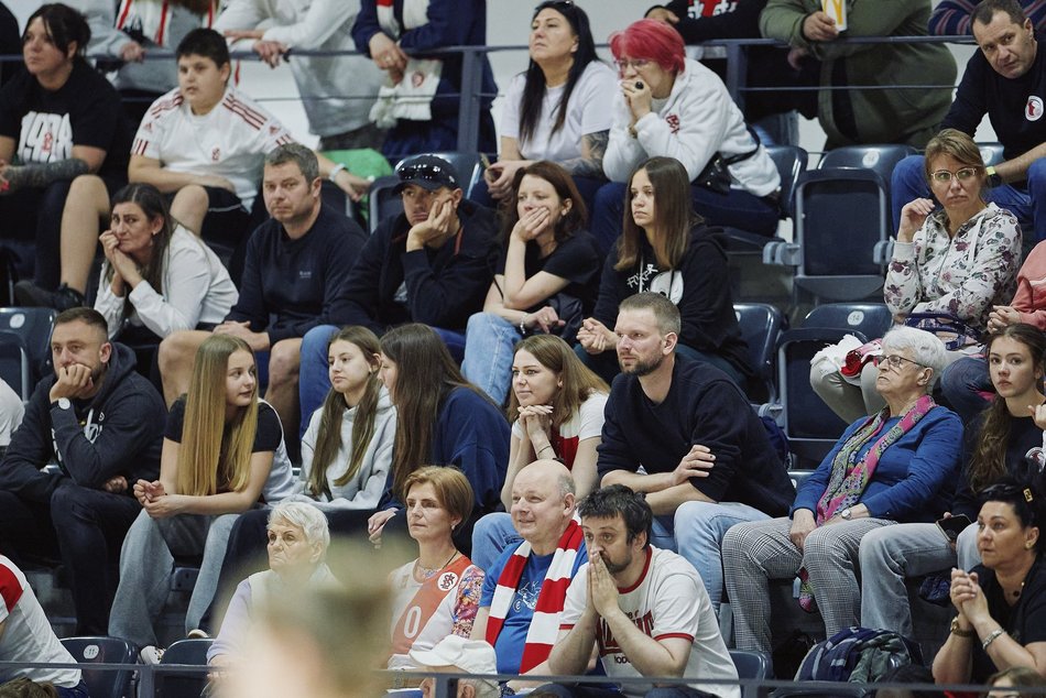 Łódź. Koszykarskie derby Łodzi. Byłeś/aś na meczu? Znajdź się w galerii zdjęć!