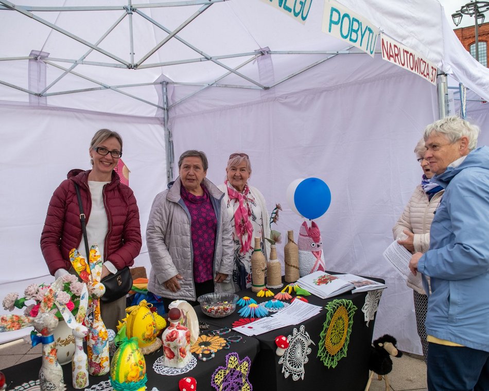 Łódź. Senioralia 2025 w Łodzi rozpoczęte! Masa atrakcji i świetna zabawa w Manufakturze