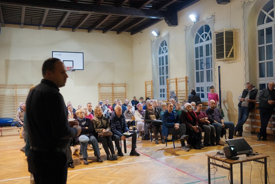 Spotkanie o remontach dróg na Rokiciu i Rudzie Pabianickiej. Łodzianie dopisali