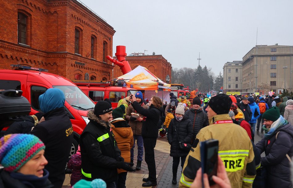 Łódź. Moc atrakcji w Manufakturze na WOŚP 2026 w Łodzi! Wikingowie, strażacy, pokazy i więcej