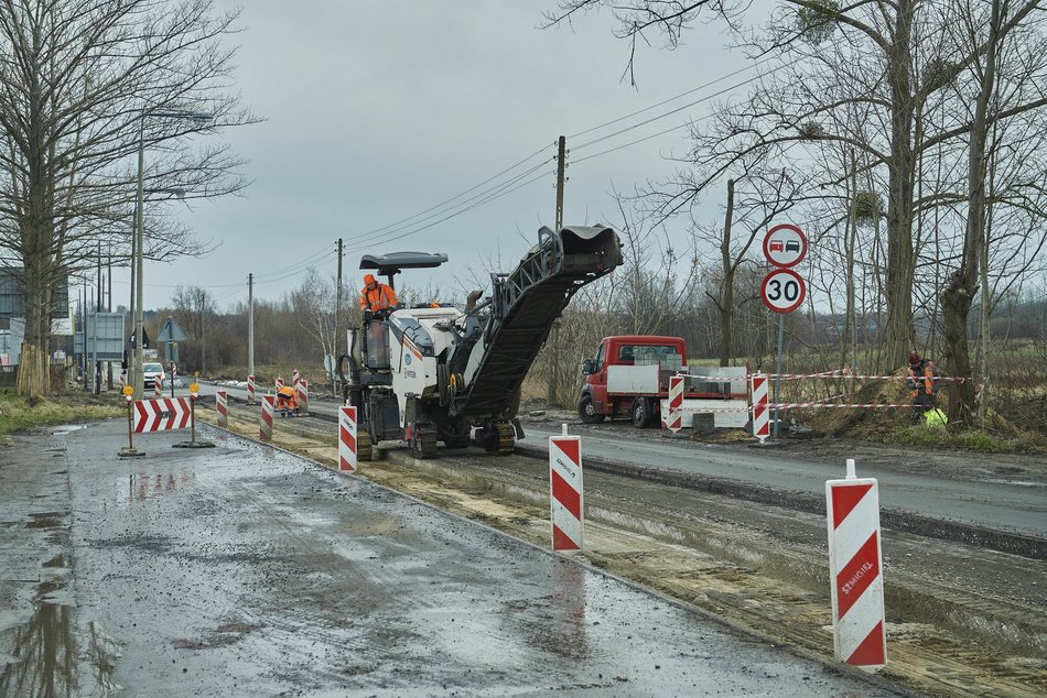 Budowa ronda Pomorska Edwarda Krokusowa