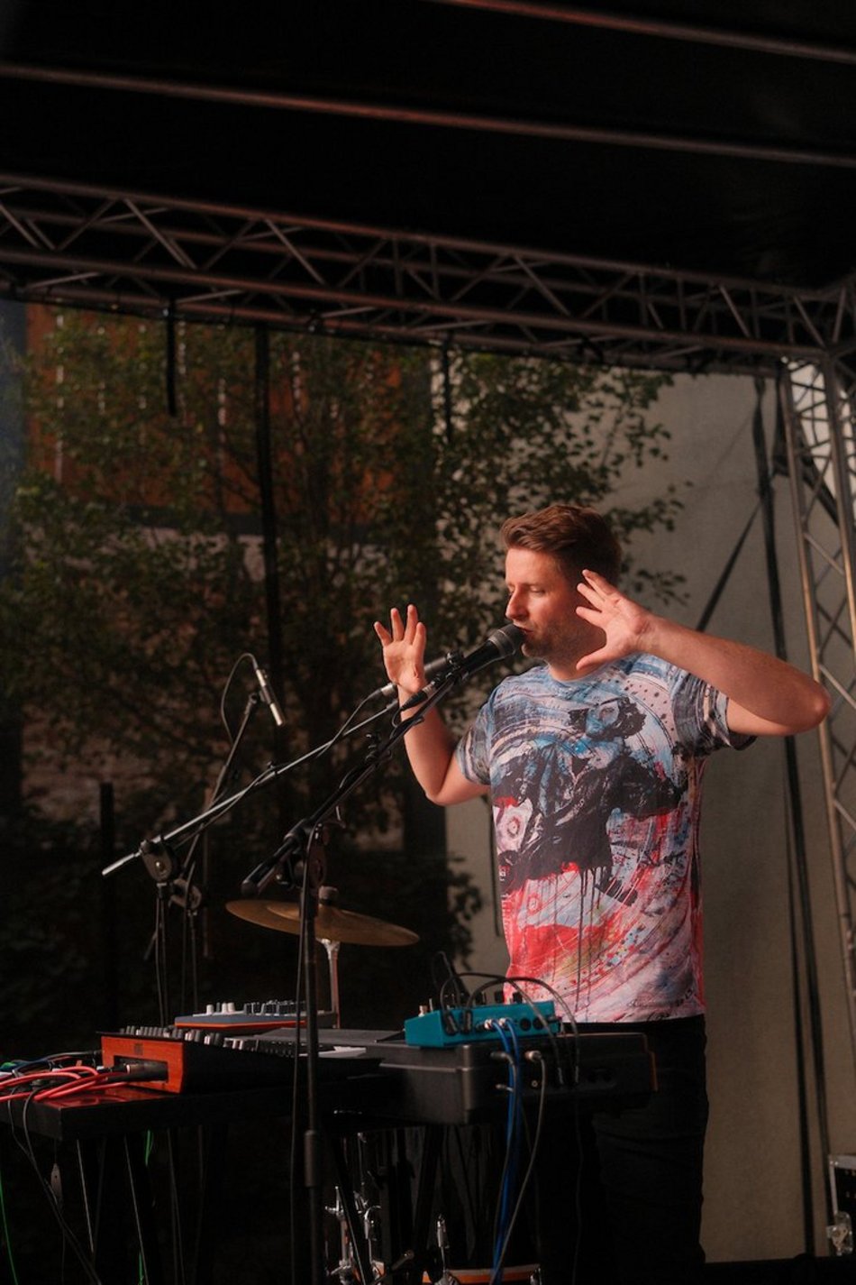 Łódź. Sobotnie Brzmienia na Piotrkowskiej. Radek Bolewski oczarował publiczność