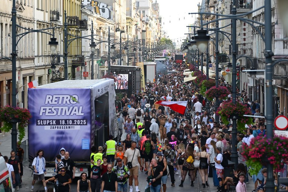 Łódź. Parada Wolności 2025 w Łodzi. Największy klub muzyczny pod gołym niebem