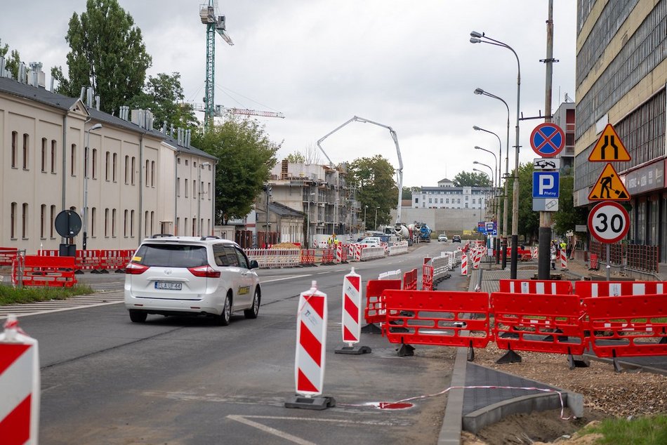Łódź. Remont Radwańskiej i Wróblewskiego w Łodzi. Zmiany w ruchu i MPK Łódź