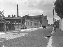 Polmos w Łodzi zakończył działalność prawie 18 lat temu. Jakie były początki przedsiębiorstwa?