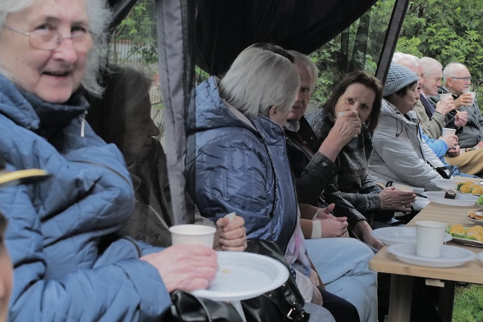 Ogródek przy Domu Dziennego Pobytu na Księżym Młynie po remoncie