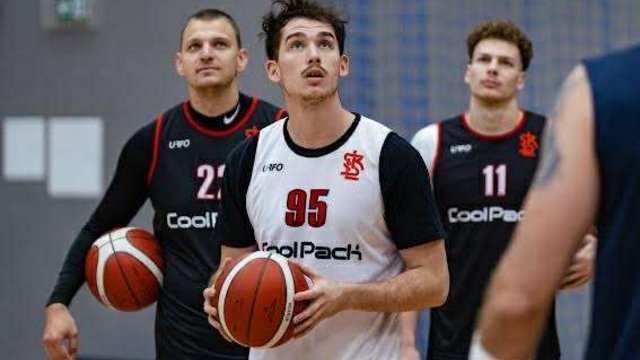 Noteć Inowrocław - ŁKS Coolpack Łódź. Pokaz sił na początek sezonu