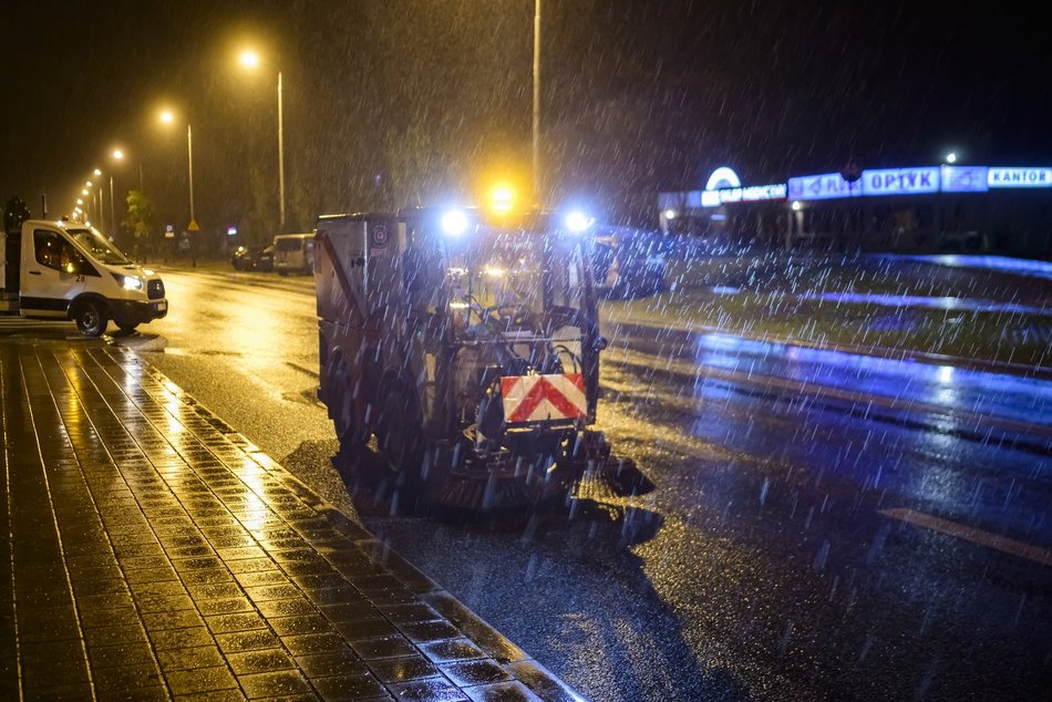 Łódź. Wielkie sprzątanie po Łódź Summer Festival 2025. Służby porządkowe zdały egzamin!