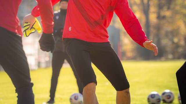 Przygotowania piłkarzy Widzewa Łódź. Kto pojedzie do Turcji?