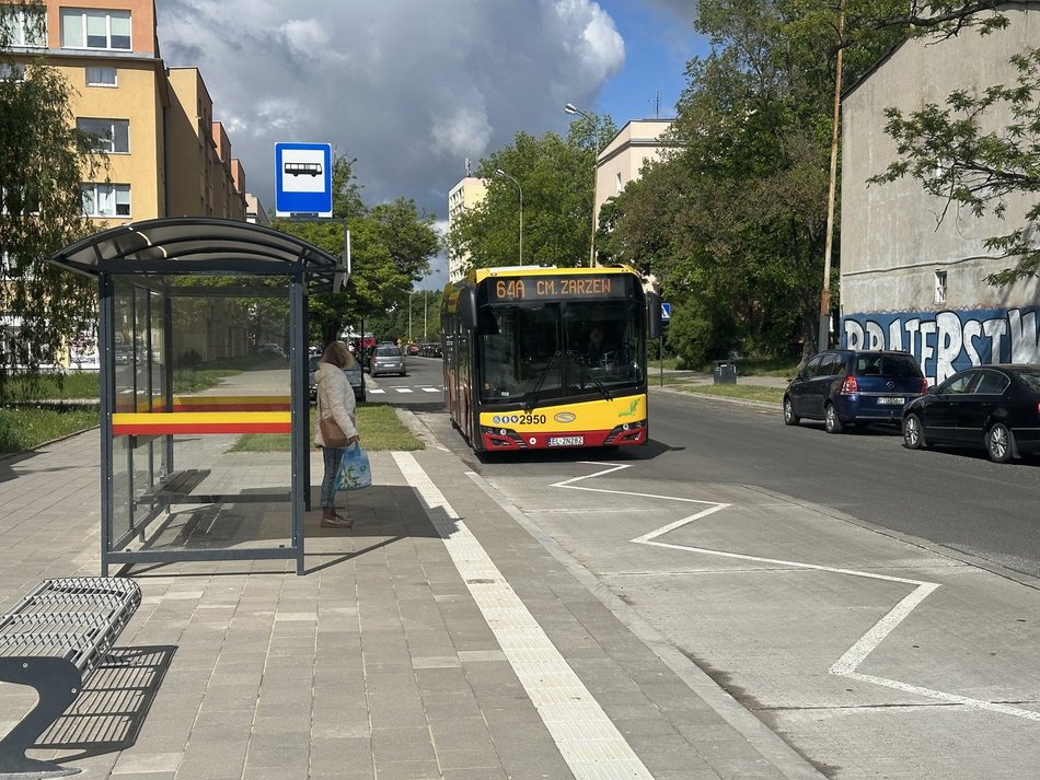 Łódź. Boya-Żeleńskiego otwarta dla ruchu. Wróciły autobusy MPK Łódź