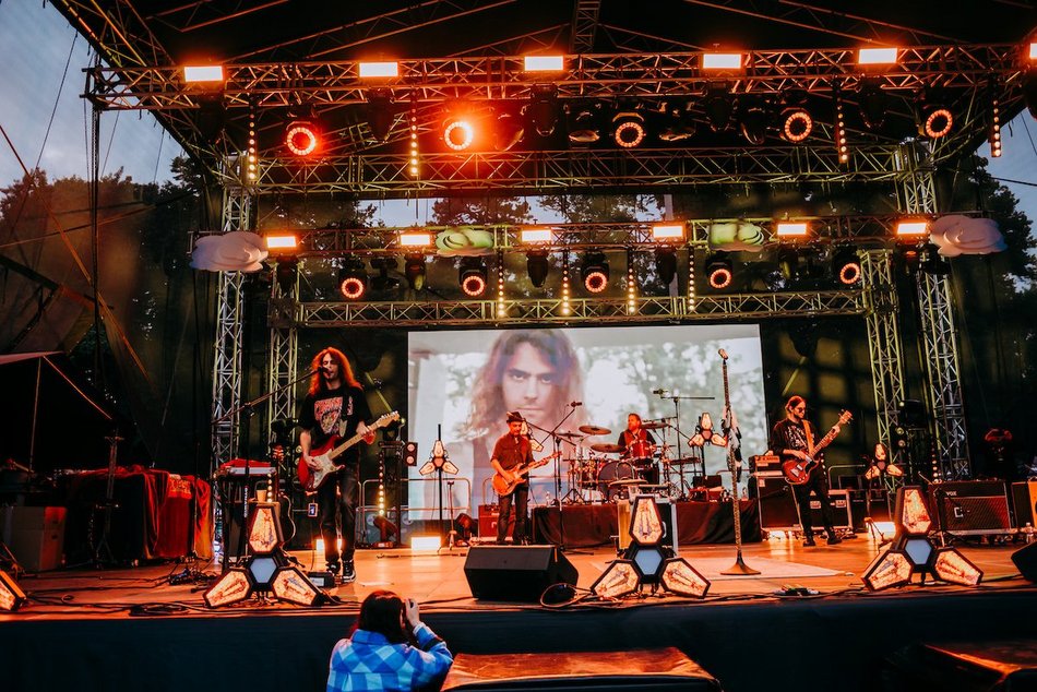 Łódź. Juwenalia Politechniki Łódzkiej. Na pierwszy ogień koncert zespołu Wilki!