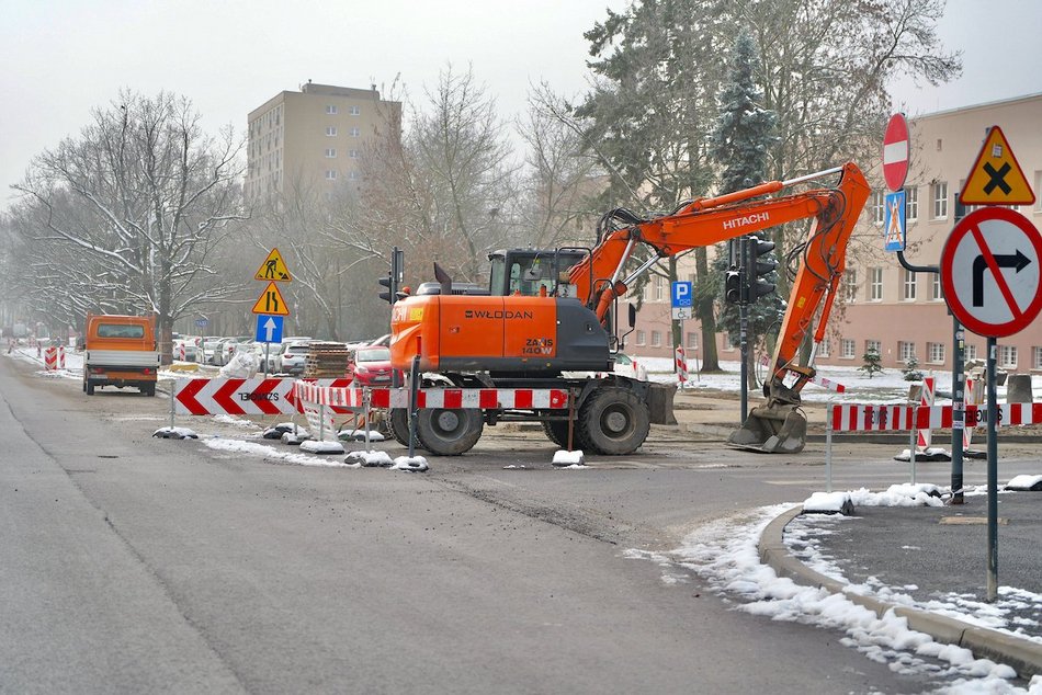 Łódź. Remont. Bratysławska Karolew w Łodzi nowy asfalt