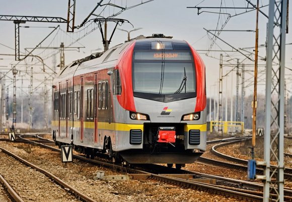 Łódź. Z Łodzi na Jasną Górę. Nowe połączenie ŁKA do Częstochowy będzie hitem!