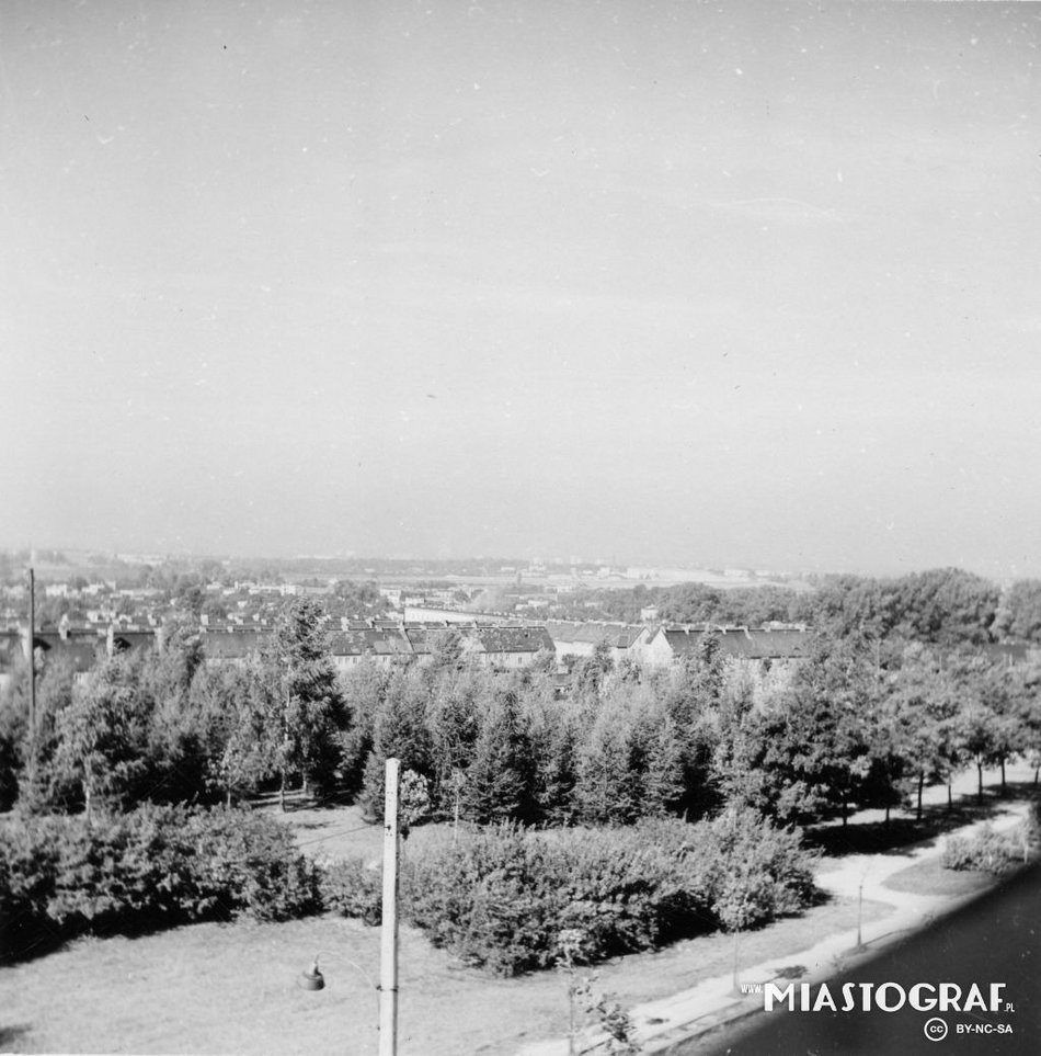 Panorama Łodzi z parku im I. Krasickiego dziś M. Zaruskiego