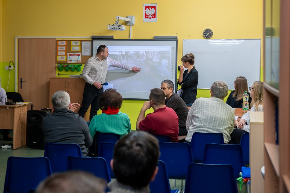 Remonty dróg na Osiedlu 33 w Łodzi. Przyjdź na spotkanie i zgłoś swoje uwagi!