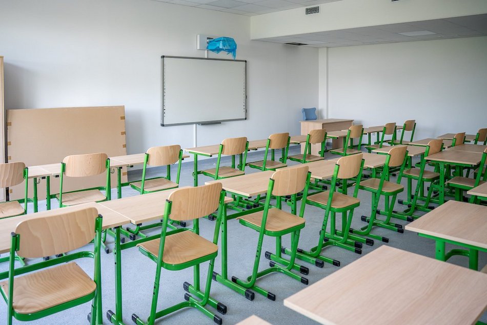 Rozbudowa szkoły na Złotnie na finiszu. Aż 10 sal lekcyjnych, świetlica, jadalnia i więcej