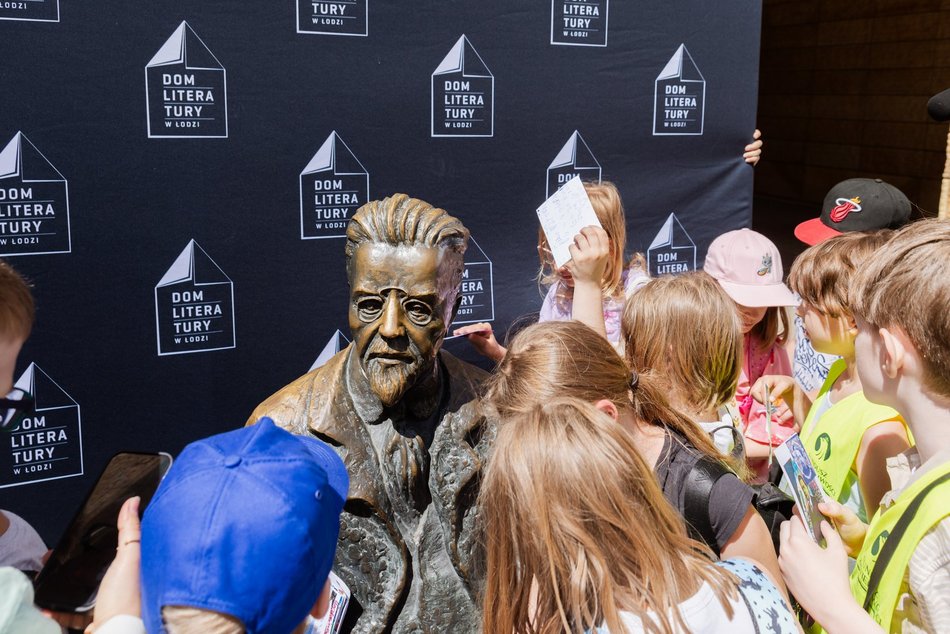 Łódź. Dni Reymonta z Domem Literatury w Łodzi. Spacer, gra miejska, potańcówka ludowa i więcej