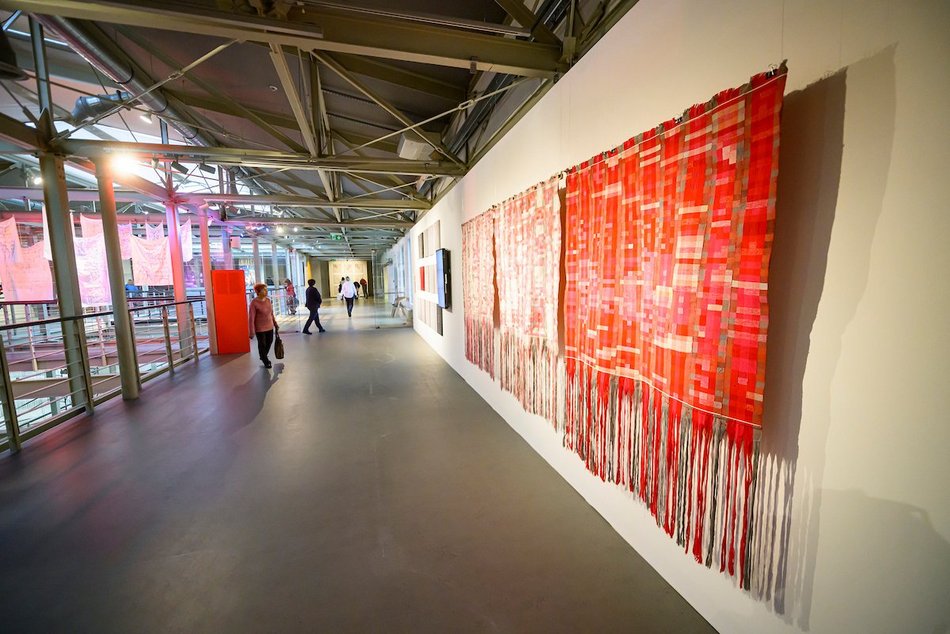 Łódź. Trwa 18. Międzynarodowe Triennale Tkaniny