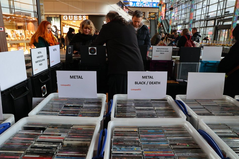 Giełda płyt winylowych w Manufakturze