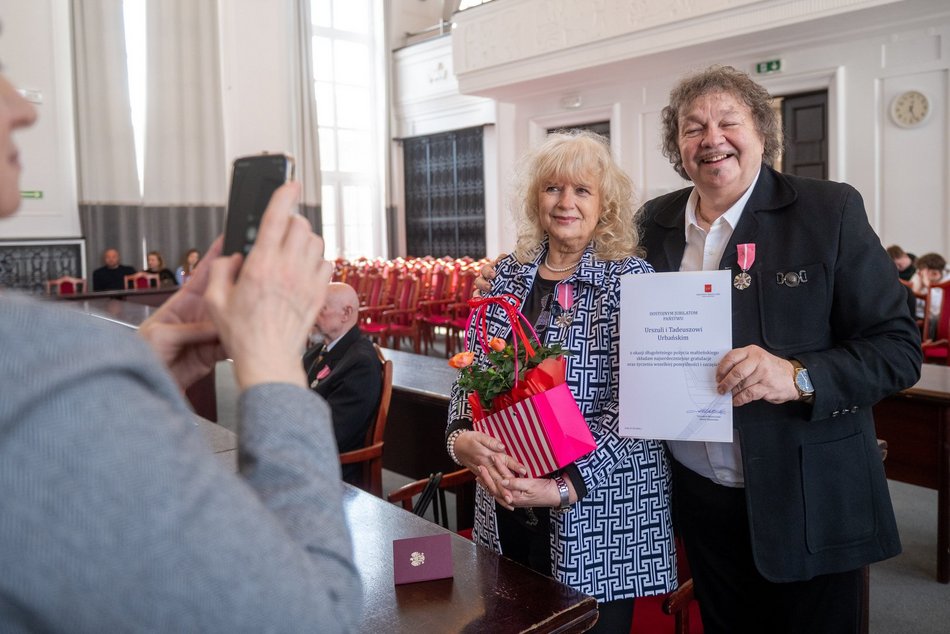 Łódź. Medale za długoletnie pożycie małżeńskie. Ich miłość przetrwała pół wieku!