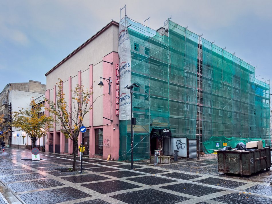 Łódź. Kultowa YMCA w Łodzi przechodzi metamorfozę. Będą miejsca do relaksu, galerie i usługi