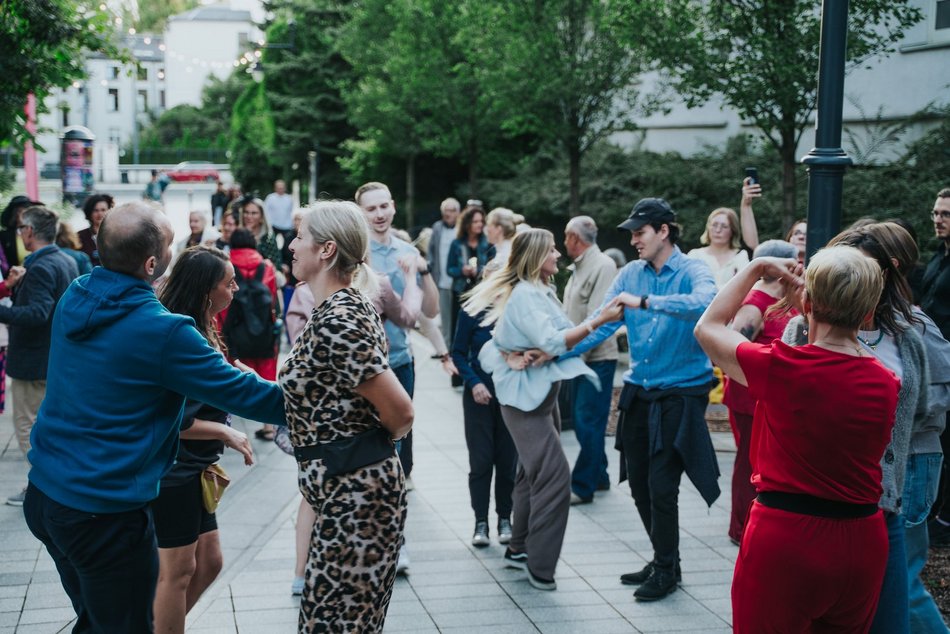 Łódź. Niedzielna potańcówka przy Piotrkowskiej. Świetne zakończenie weekendu!