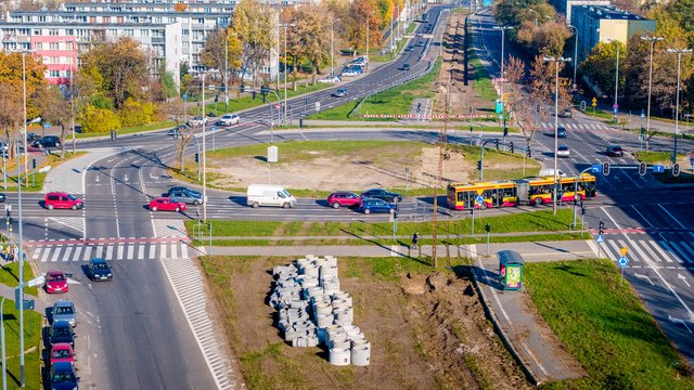 Remont Śmigłego-Rydza w Łodzi. Startuje wymiana asfaltu i budowa torowiska. Zmiany w ruchu