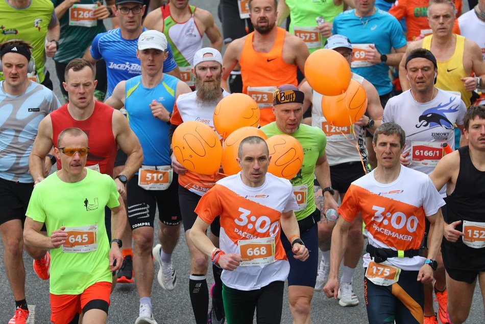 DOZ Maraton 2023. Brałeś udział w biegu? Znajdź się na zdjęciach!