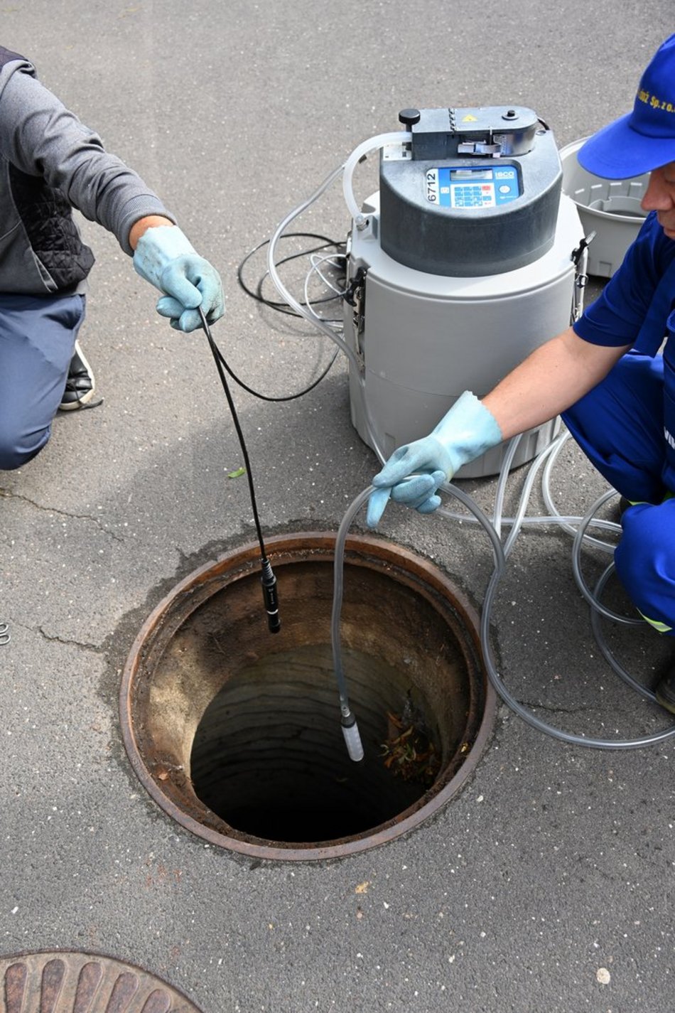 Łódź. Autosampler pomoże w kontroli ścieków w Łodzi. Czym jest i jak działa?