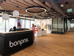Łódź. Bonprix w biurowcu Nowa Fabryczna w Łodzi. Nowa siedziba, nowe możliwości