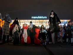 Halloween w Manufakturze w Łodzi. Sekrety Izraela Poznańskiego, trupie gluty i tajemnicze mikstury