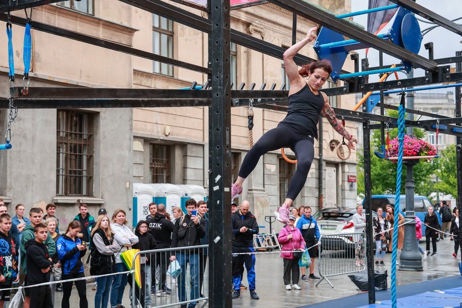 Łódź. Ninja Series w Łodzi. Wspaniała rywalizacja w strugach deszczu