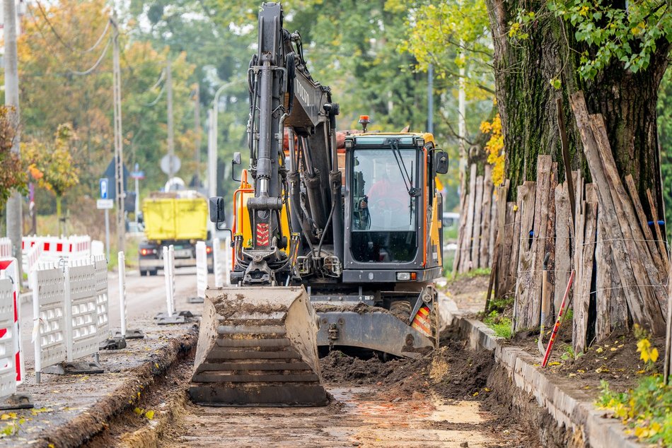 Remont Źródłowej w Łodzi. Jest już nowy asfalt, przystanki MPK Łódź prawie gotowe