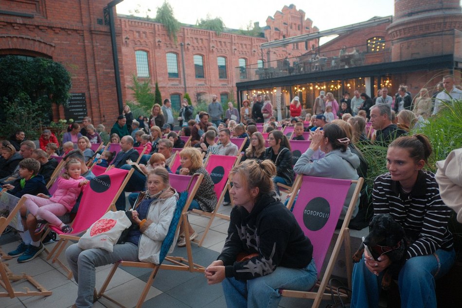 Rodzinna niedziela w Monopolis. To drugi dzień afterparty po Łódź Summer Festival 2025