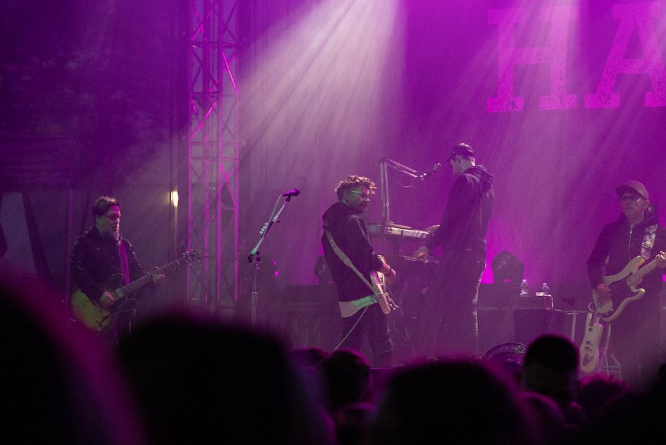 Łódź. Juwenalia 2025 w Łodzi. Tymek i Happysad zagrali na Lumumbowie!